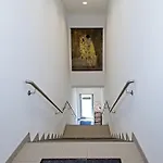 Carl Apartman *