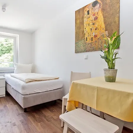 Apartment Carl *